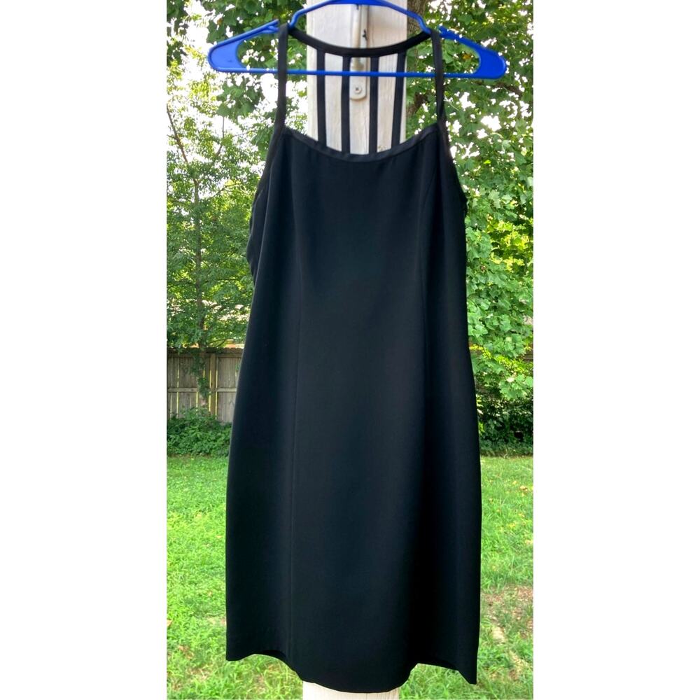 Amanda Smith - 90s Minimalist/Y2K Strappy Black Dress - 6
